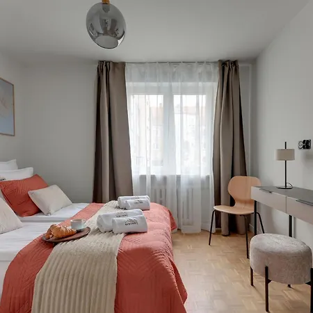 Old Town Warzywnicza By Downtown